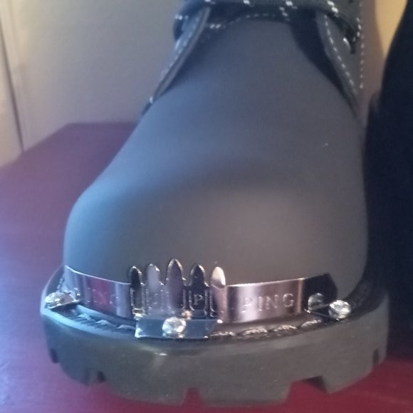 Men's Boots - Picture 6 of 9